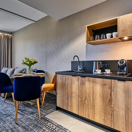 Apartamenty Zloty Horyzont Vip Z Basenem, Silownia, Grota Solna, Bawialnia I Restauracja By Royal Aparts Szklarska Poreba Exterior photo