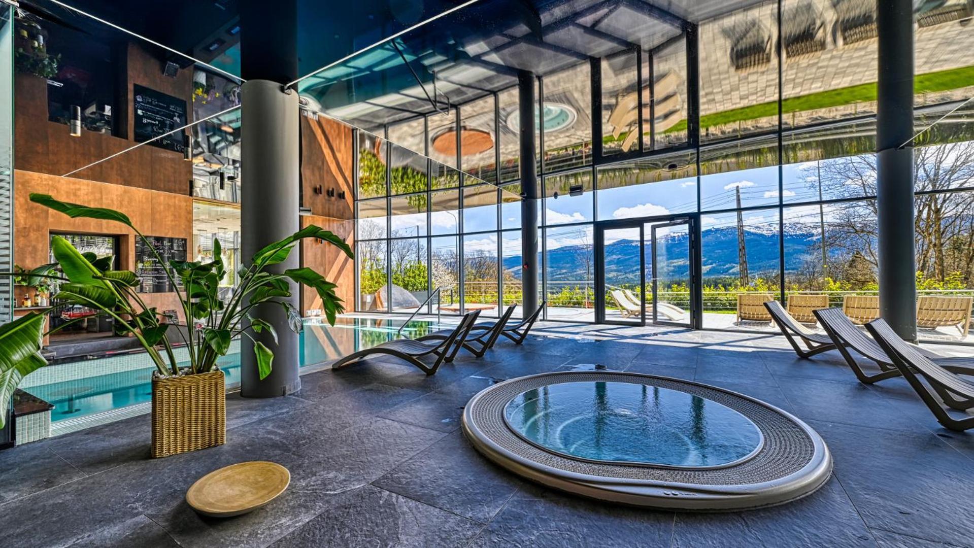 Zloty Horyzont Vip Z Basenem, Silownia, Grota Solna, Bawialnia I Restauracja By Royal Aparts Szklarska Poreba